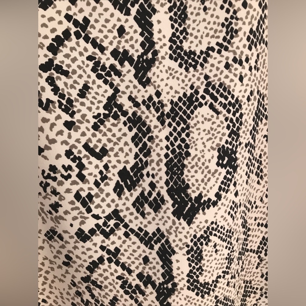 J.Crew women’s size 12 snakeskin print scalloped edge cami/camisole tank top - Picture 6 of 7